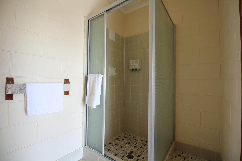 Snowy Mountains Resort and Function Centre Adaminaby Chambre photo